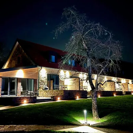 Driehof Lifestyle Comfort 4 Отель *